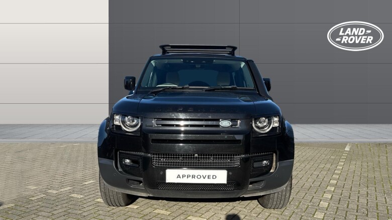 Land Rover Defender 3.0 D250 SE 90 3dr Auto Diesel Estate